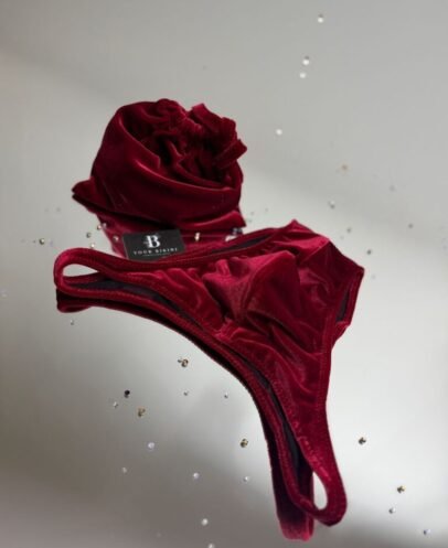 Red velvet competition bikini for bodybuilding stage performance